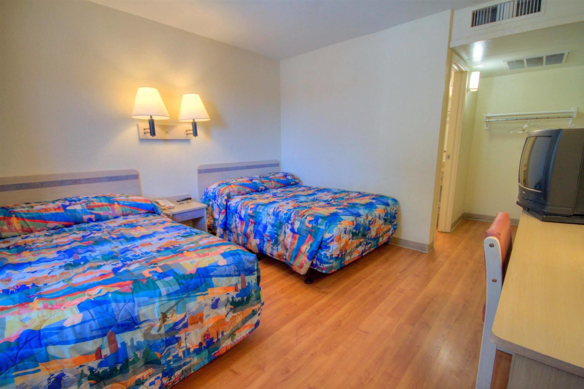 Rodeway Inn Las Cruces Buitenkant foto